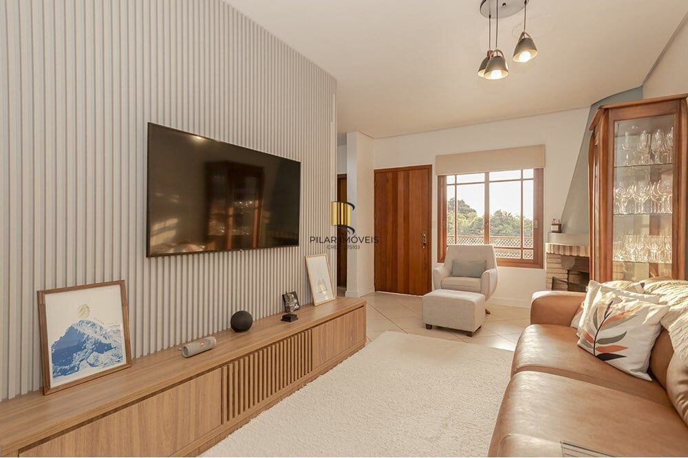 Casa 3 dormitórios no bairro Espírito Santo