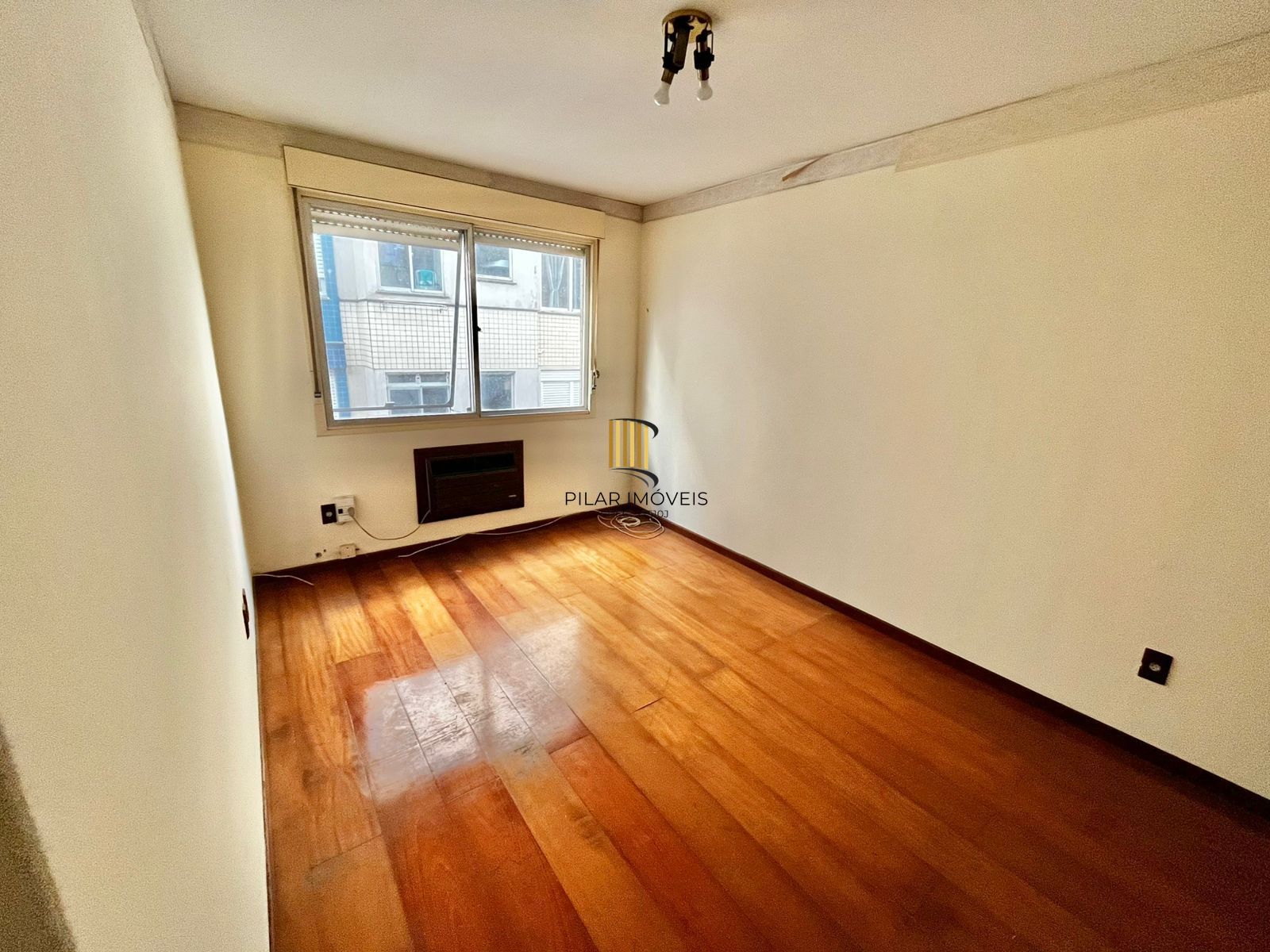 Apartamento 02 dorm, 62 m², 01 vaga de garagem, no bairro Cristo Redentor, PoA
