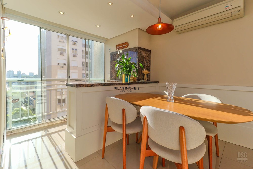 Apartamento 2 dormitórios no bairro Passo da Areia