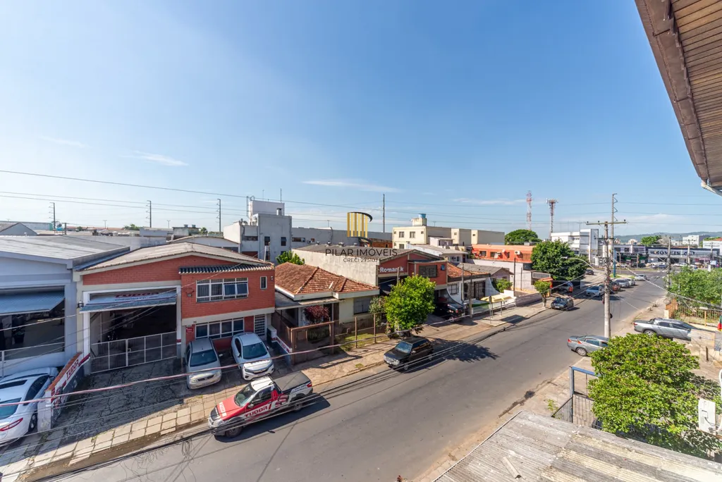 Casa 4 dormitórios no bairro Sarandi