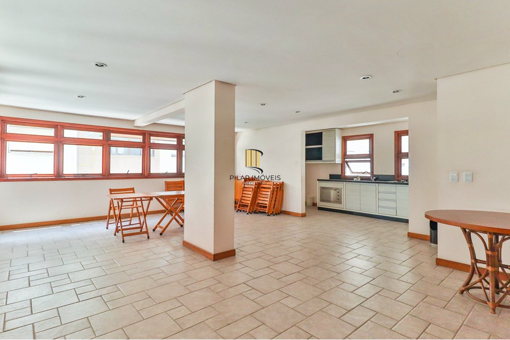 Cobertura 3 dormitórios no bairro Petrópolis