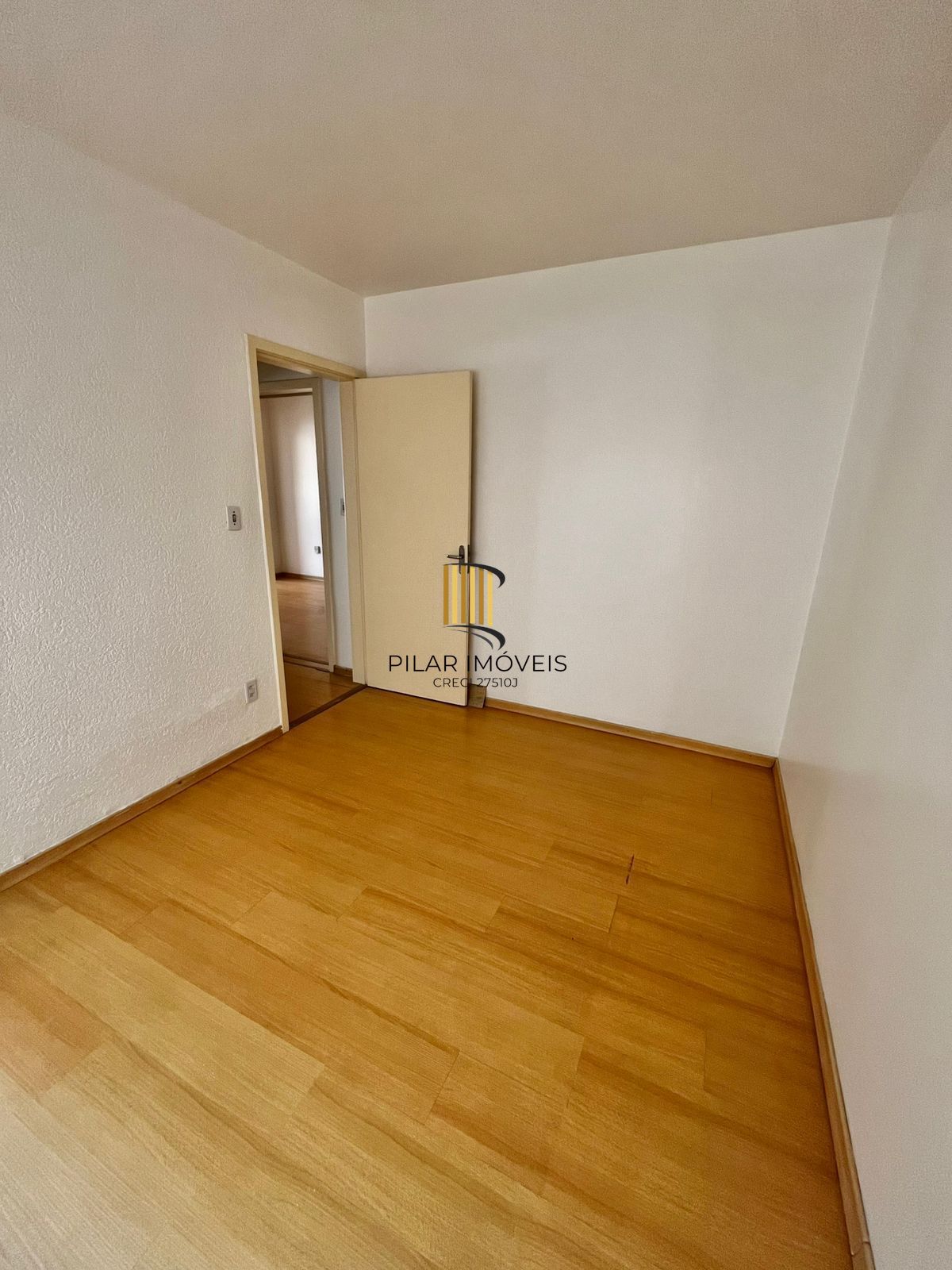 Excelente 02 dorm, com vaga, na Luiz Cosme, 68 m² de área privativa, sol manhã