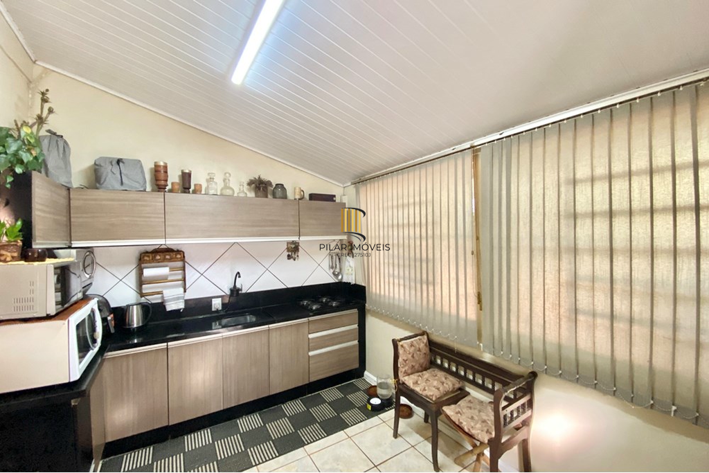 Casa 2 dormitórios no bairro Califórnia