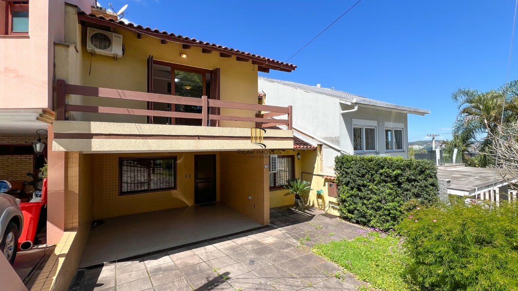 Casa de Condomínio 3 dormitórios no bairro Nonoai