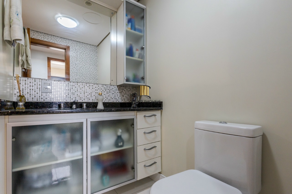 Apartamento 2 dormitórios no bairro São Geraldo