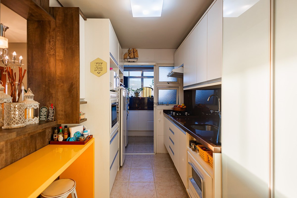 Apartamento 3 dormitórios no bairro Chácara das Pedras