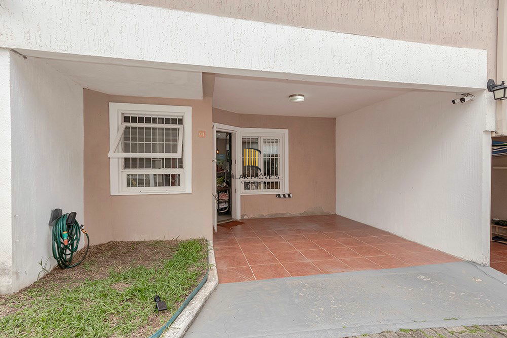 Casa 3 dormitórios no bairro Ipanema