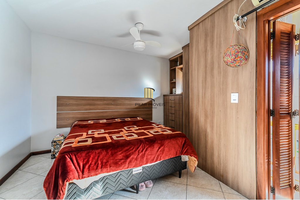 Casa de Condomínio 2 dormitórios no bairro Hípica