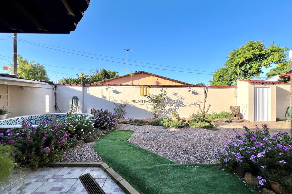 Casa 3 dormitórios no bairro Harmonia