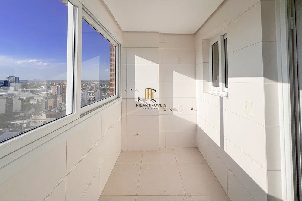 Apartamento 3 dormitórios no bairro Centro