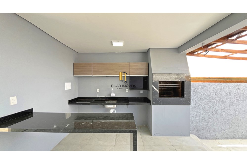 Casa 3 dormitórios no bairro Espírito Santo