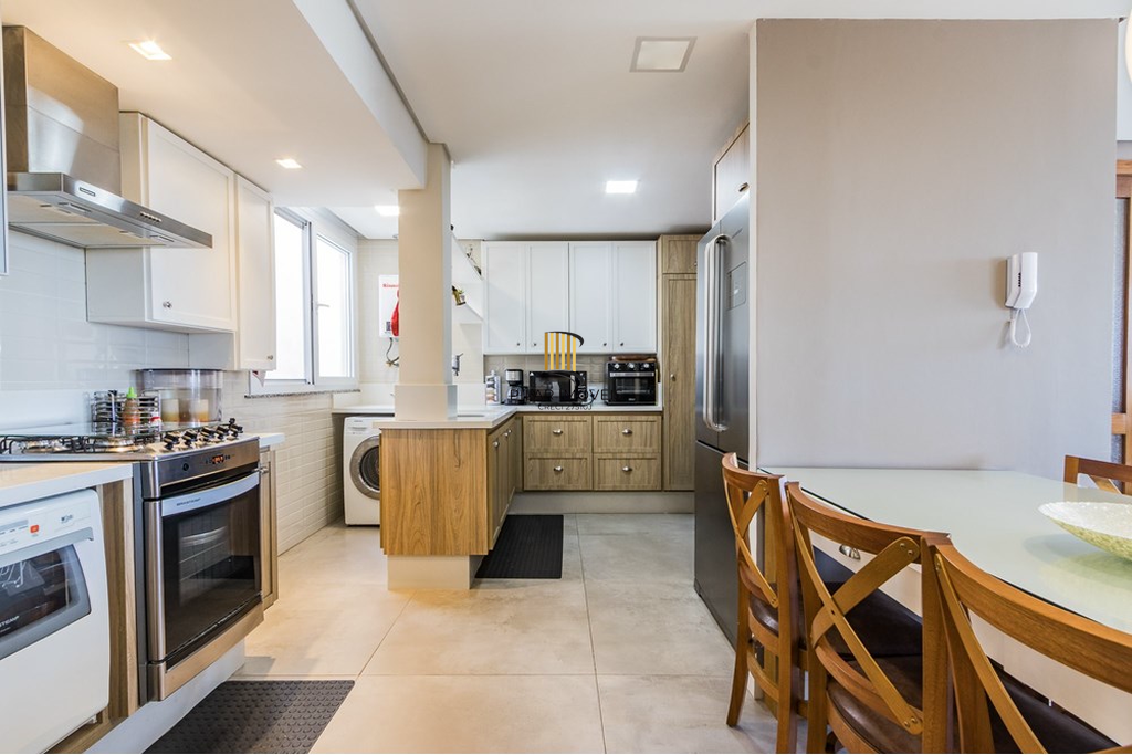 Apartamento 2 dormitórios no bairro Praia de Belas