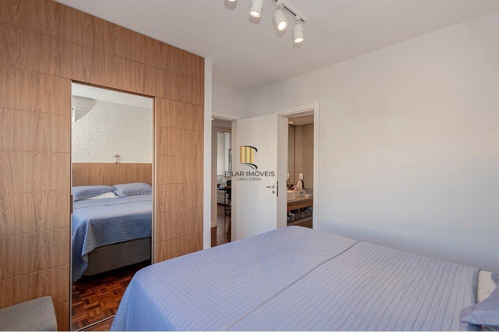 Apartamento 3 dormitórios no bairro Menino Deus