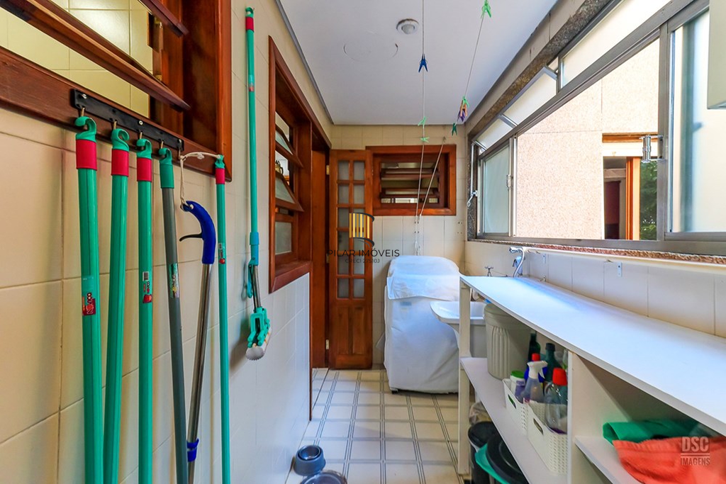Apartamento 3 dormitórios no bairro Chácara das Pedras