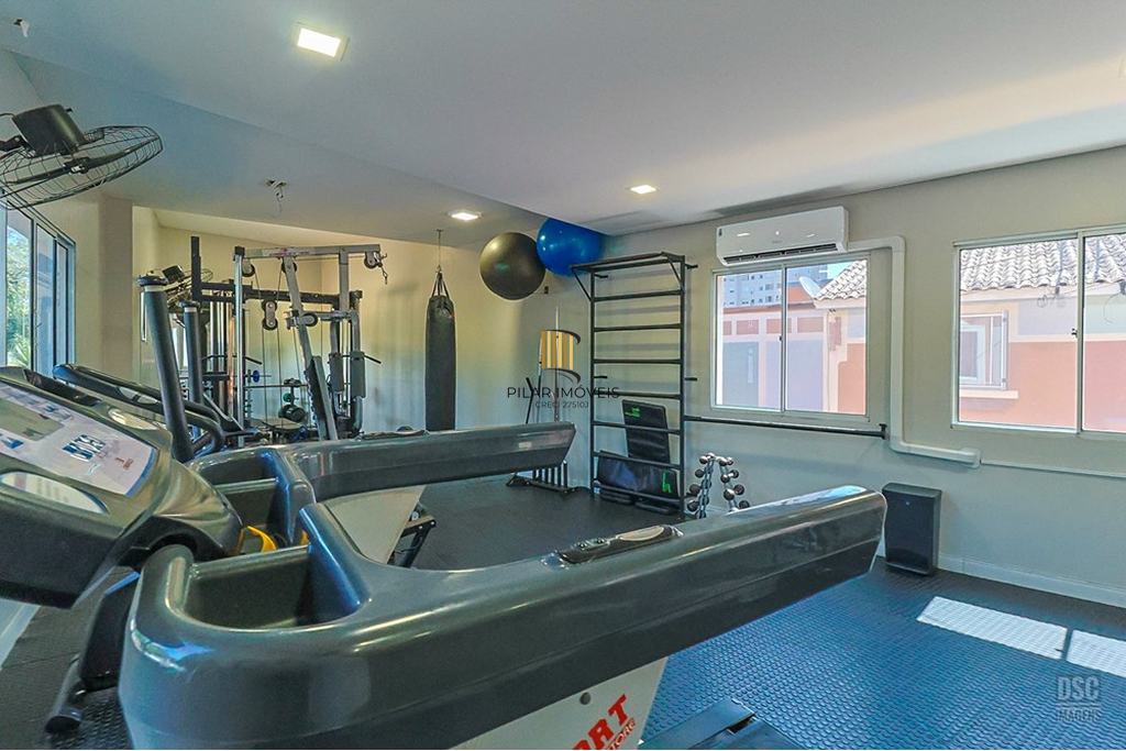 Casa de Condomínio 4 dormitórios no bairro Jardim Itu Sabará