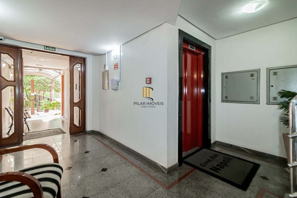 Apartamento 3 dormitórios no bairro Menino Deus