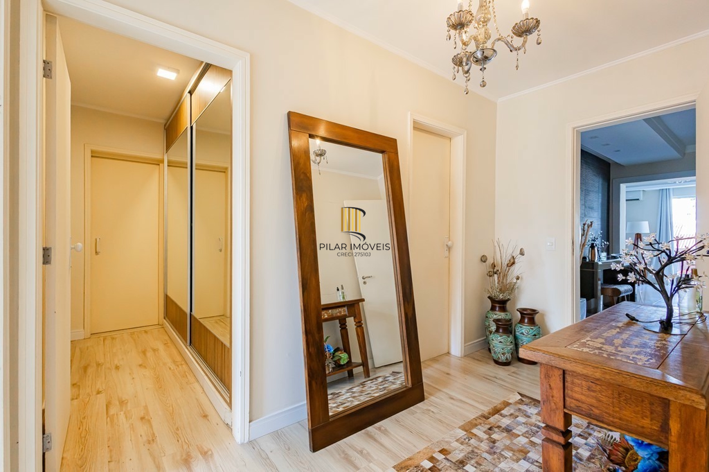 Apartamento 3 dormitórios no bairro Petrópolis