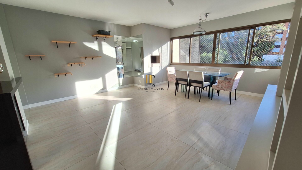 Apartamento 3 dormitórios no bairro Cristal