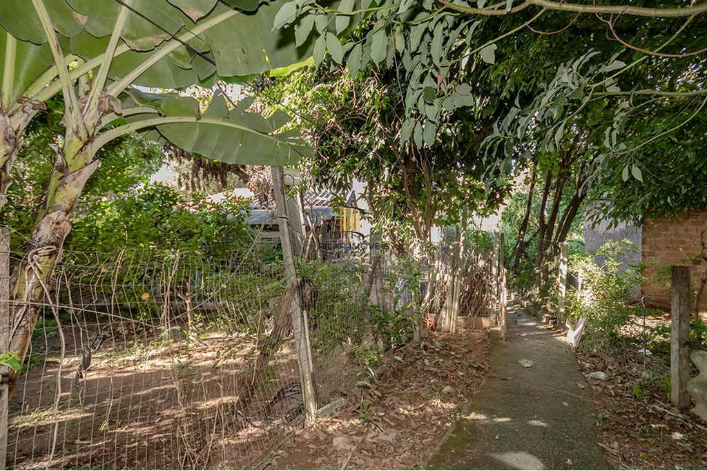 Casa 5 dormitórios no bairro Glória