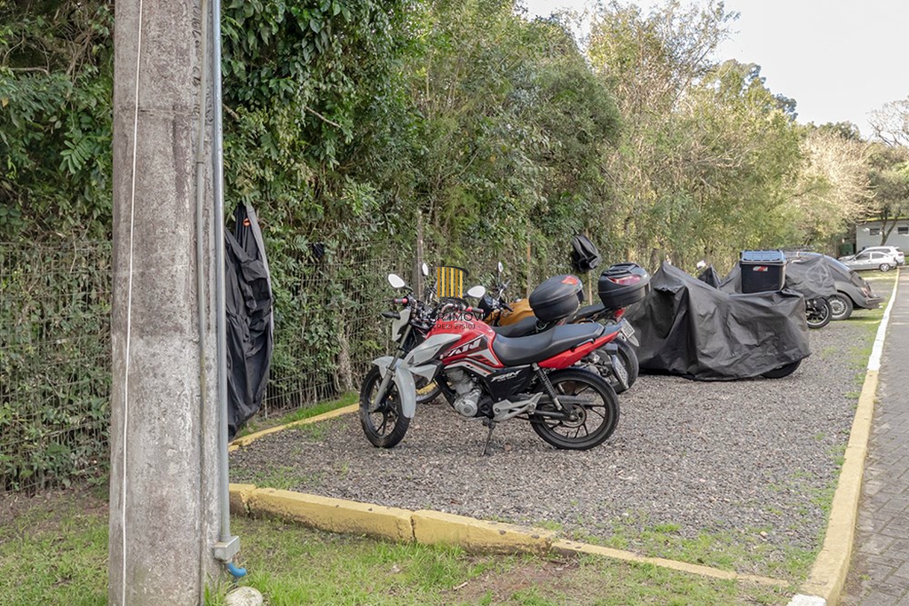 Apartamento 2 dormitórios no bairro Lomba do Pinheiro