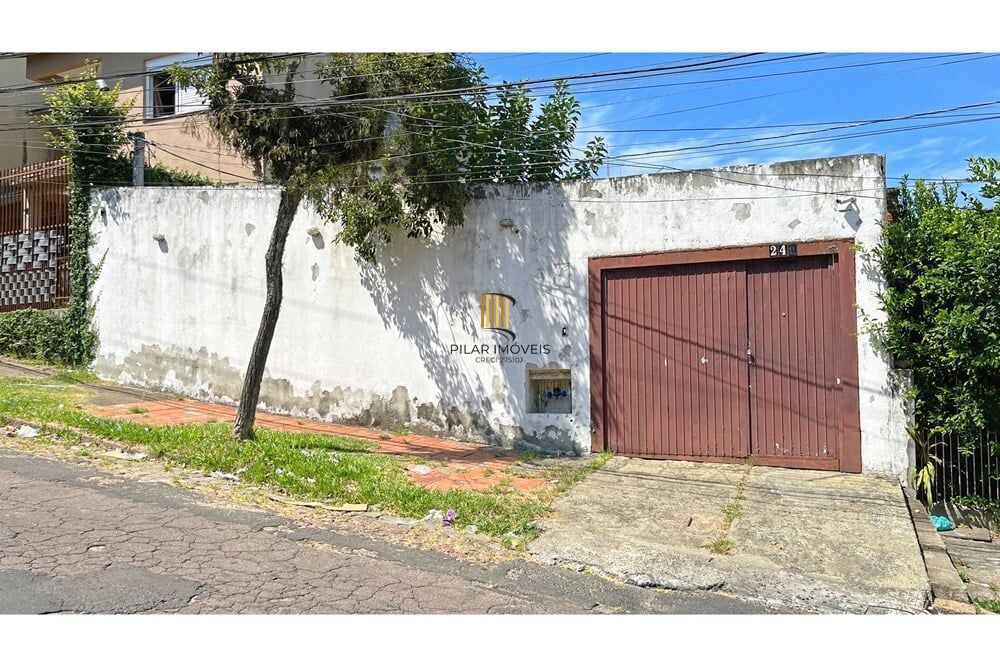 Casa 3 dormitórios no bairro Partenon