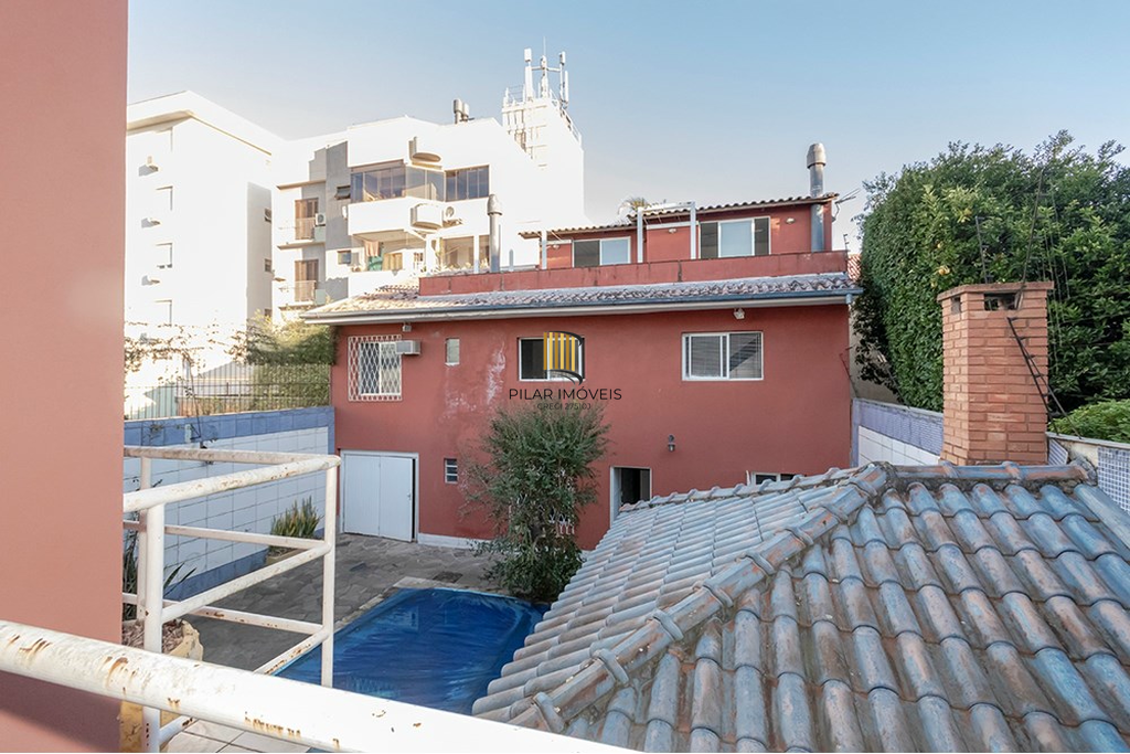 Casa 4 dormitórios no bairro Jardim Planalto