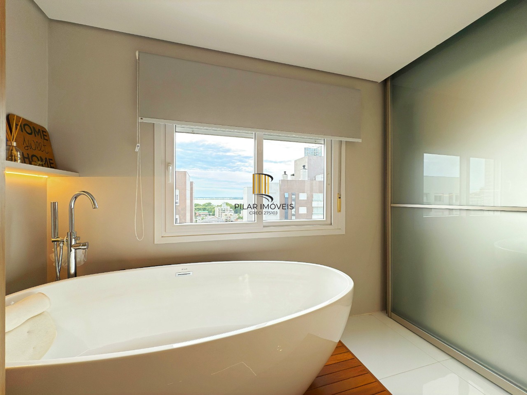 Apartamento 3 dormitórios no bairro Menino Deus