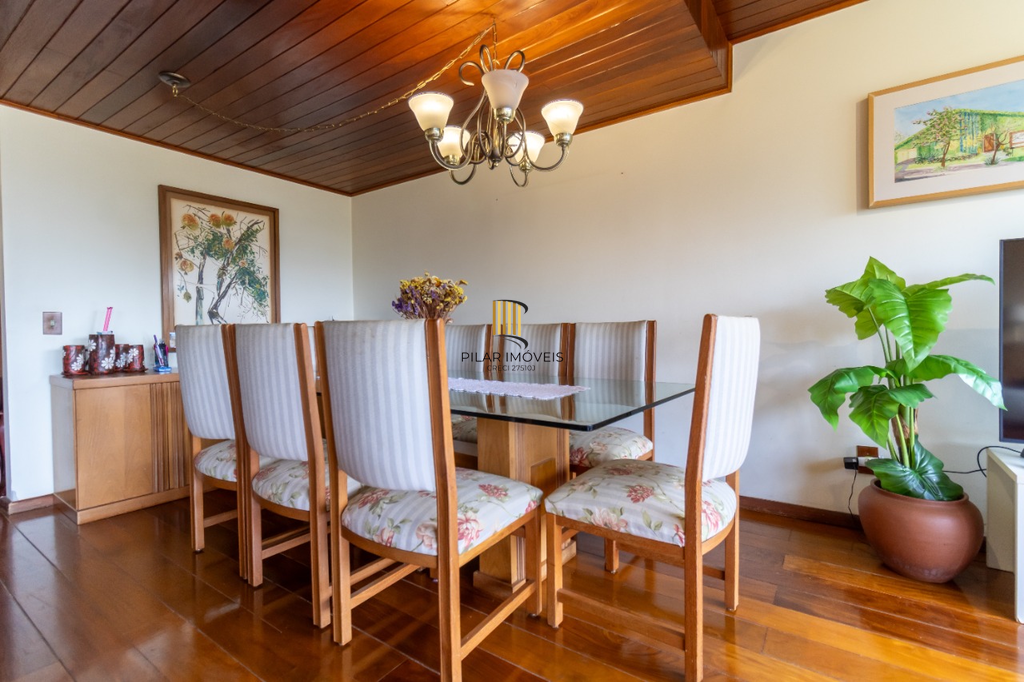 Apartamento 3 dormitórios no bairro Moinhos de Vento