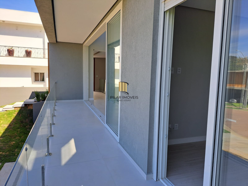 Casa de Condomínio 3 dormitórios no bairro Vila Nova