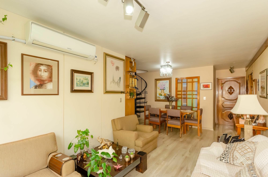 Cobertura 3 dormitórios no bairro Petrópolis