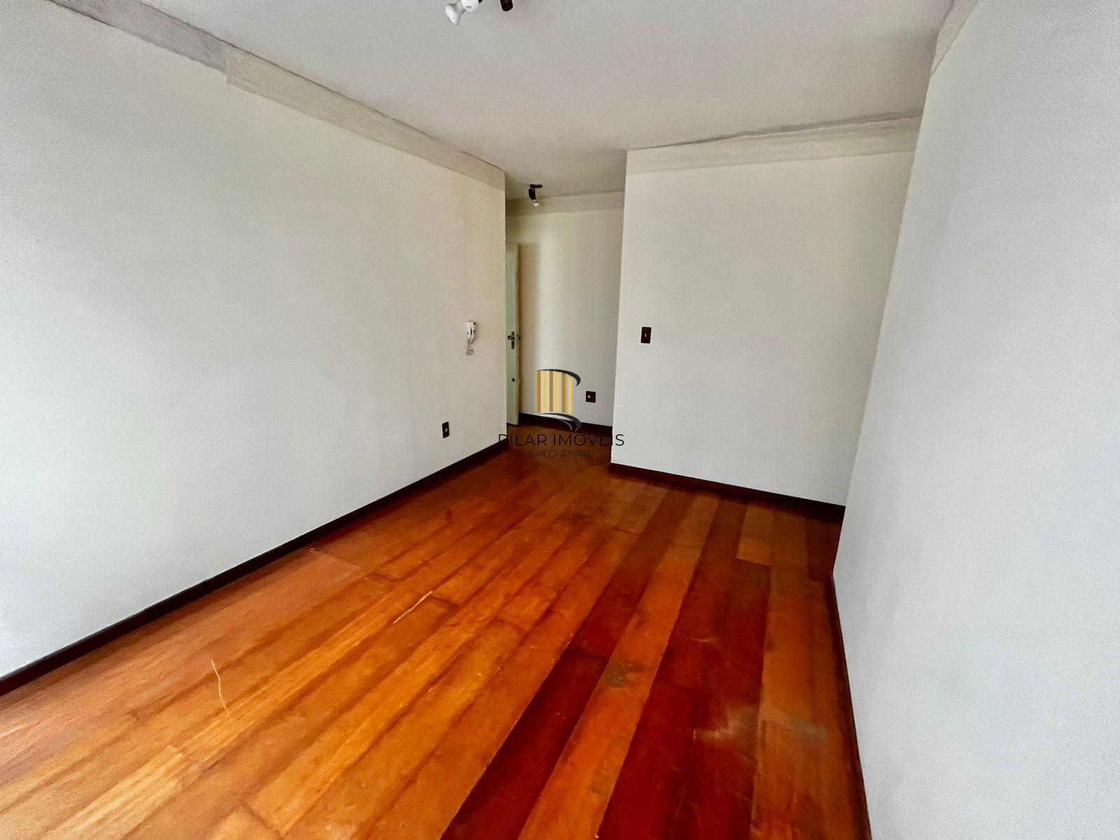 Apartamento 02 dorm, 62 m², 01 vaga de garagem, no bairro Cristo Redentor, PoA