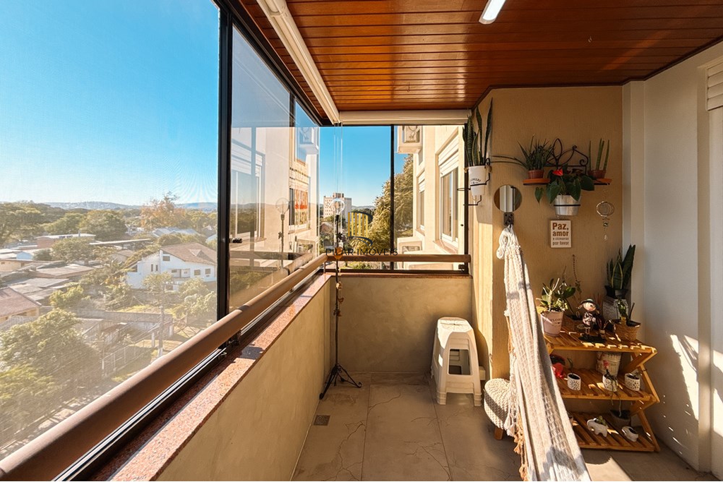 Apartamento 3 dormitórios no bairro Centro