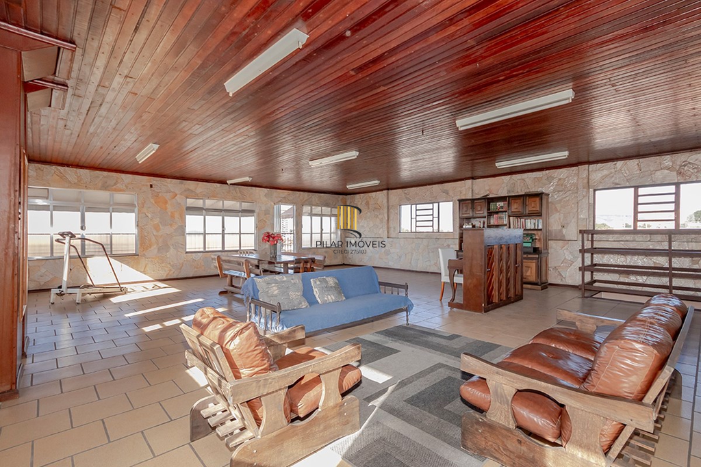 Casa 6 dormitórios no bairro São Sebastião