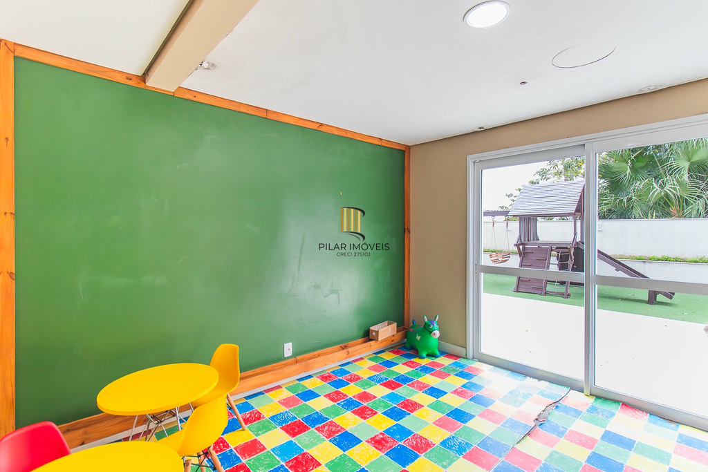 Apartamento 2 dormitórios no bairro Menino Deus