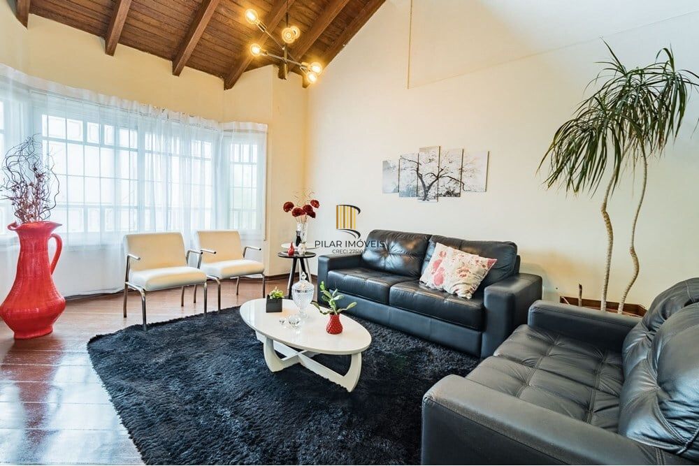 Casa 3 dormitórios no bairro Santo Antônio