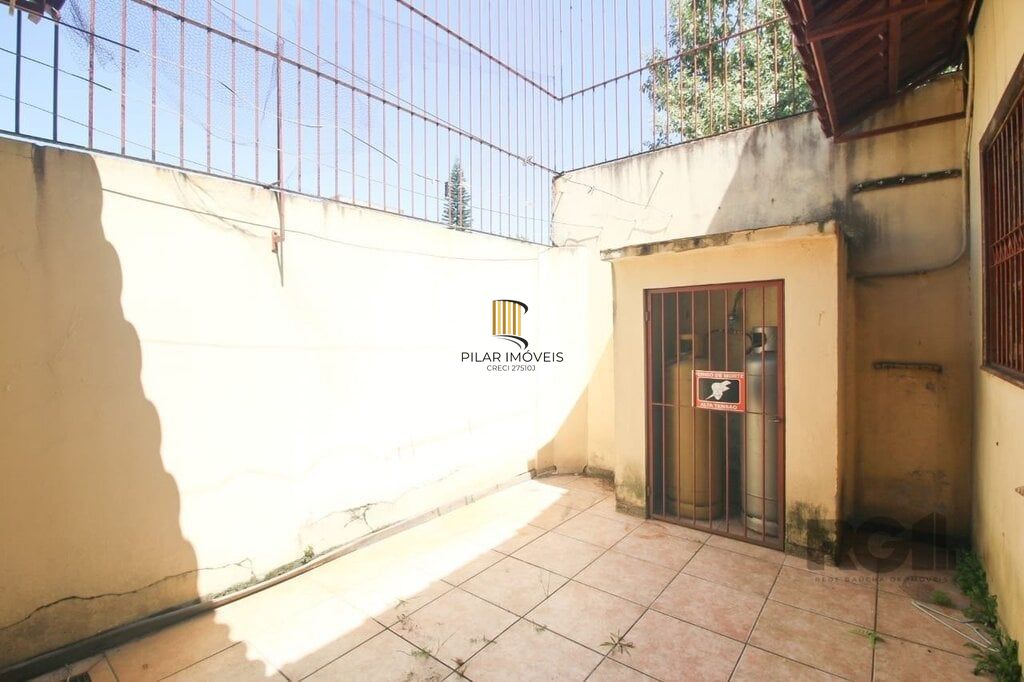 Casa 4 dormitórios no bairro Marechal Rondon