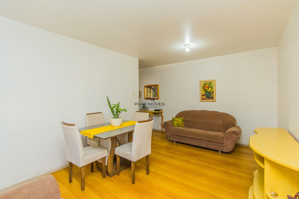 Apartamento 2 dormitórios no bairro Centro