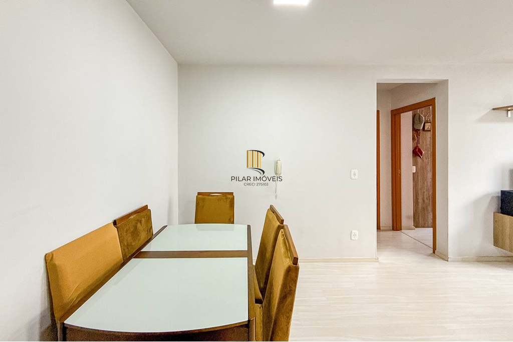 Apartamento 2 dormitórios no bairro Olaria