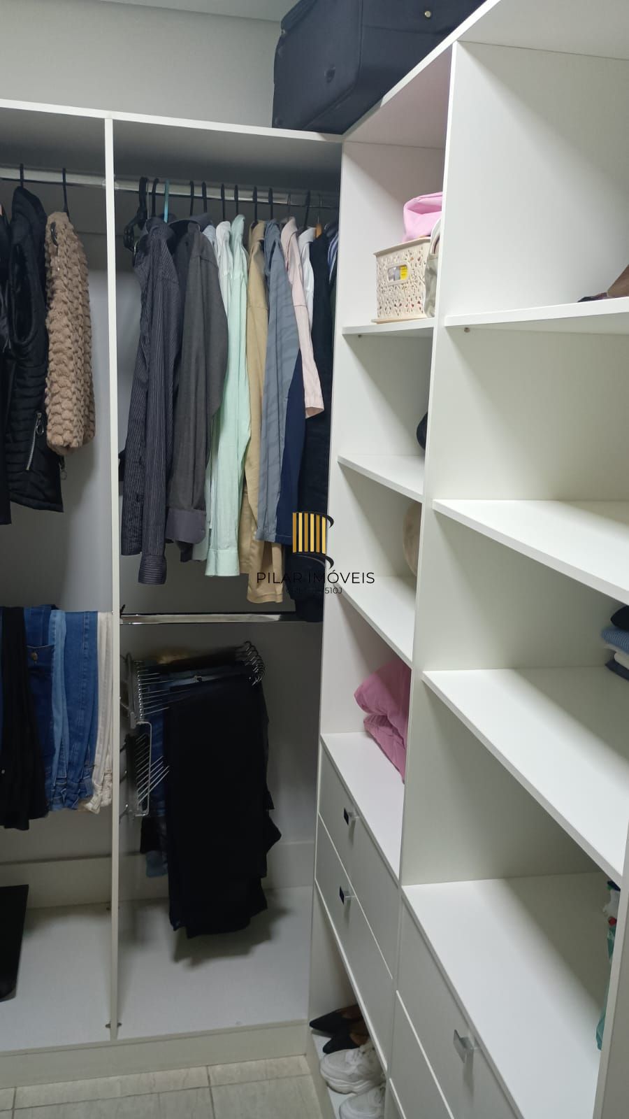 Sobrado todo reformado, 114 m², bairro Centro Novo, Eldorado do Sul