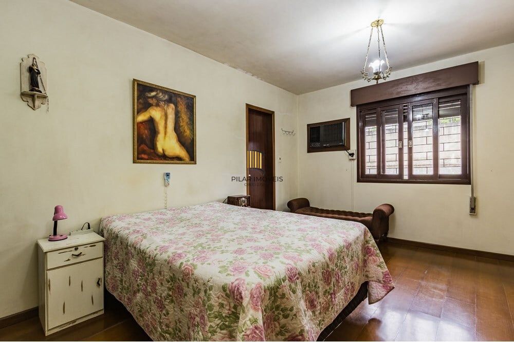 Casa 3 dormitórios no bairro Vila Ipiranga