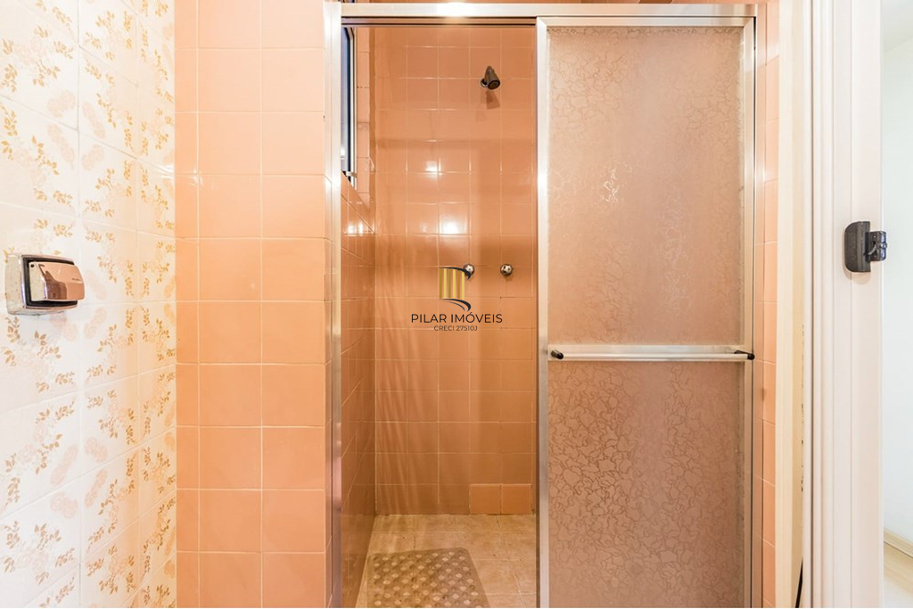 Apartamento 2 dormitórios no bairro Moinhos de Vento