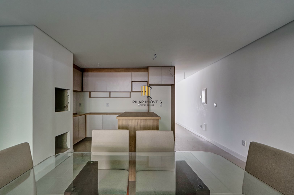 Casa 3 dormitórios no bairro Chácara das Pedras