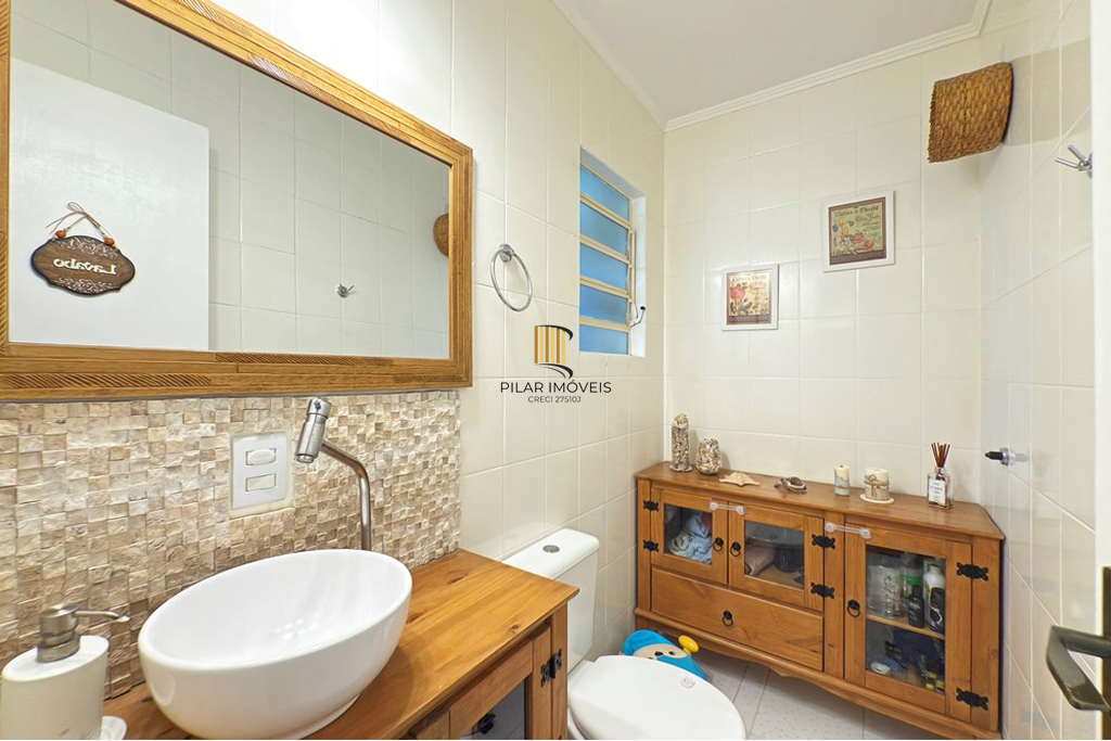 Casa de Condomínio 3 dormitórios no bairro Vila Nova