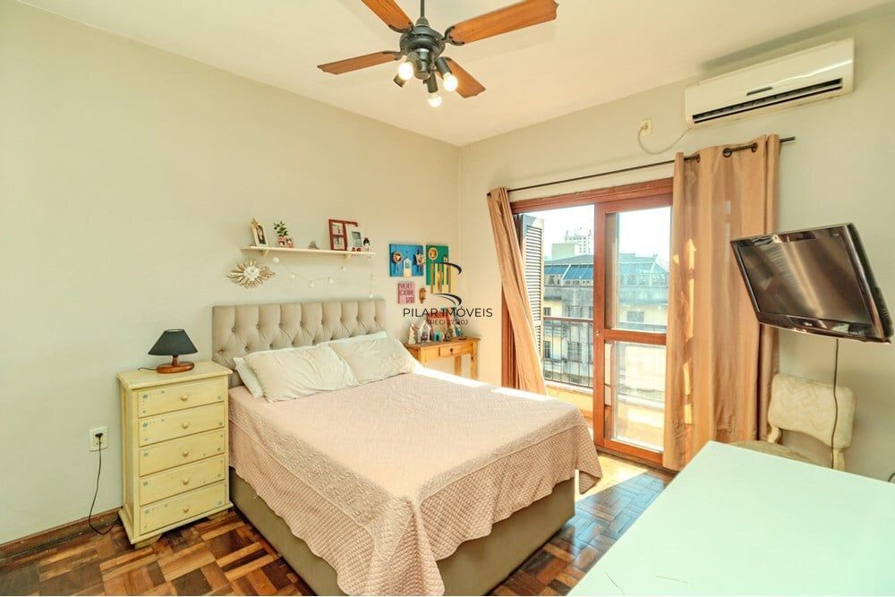 Apartamento 3 dormitórios no bairro Azenha