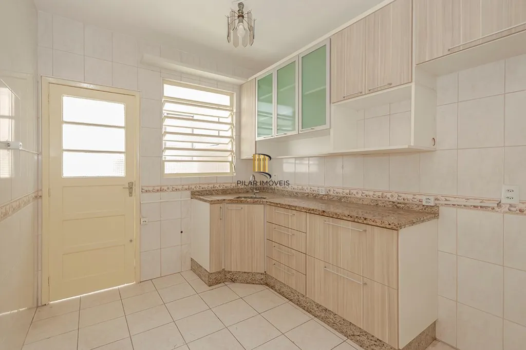 Apartamento 2 dormitórios no bairro São Geraldo