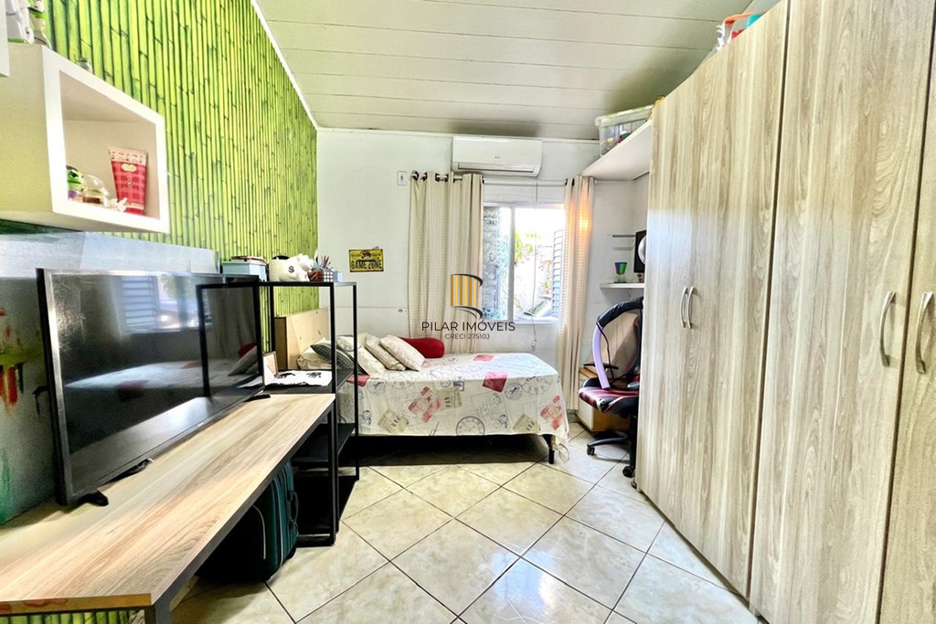 Casa 2 dormitórios no bairro Niterói