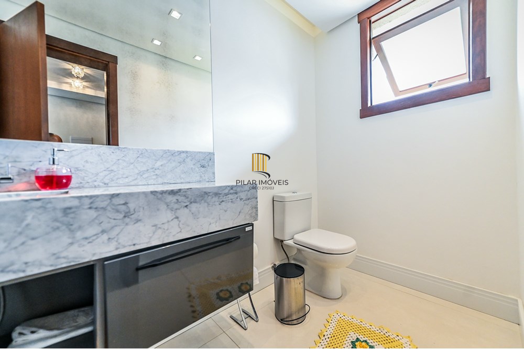 Casa de Condomínio 5 dormitórios no bairro São Lucas