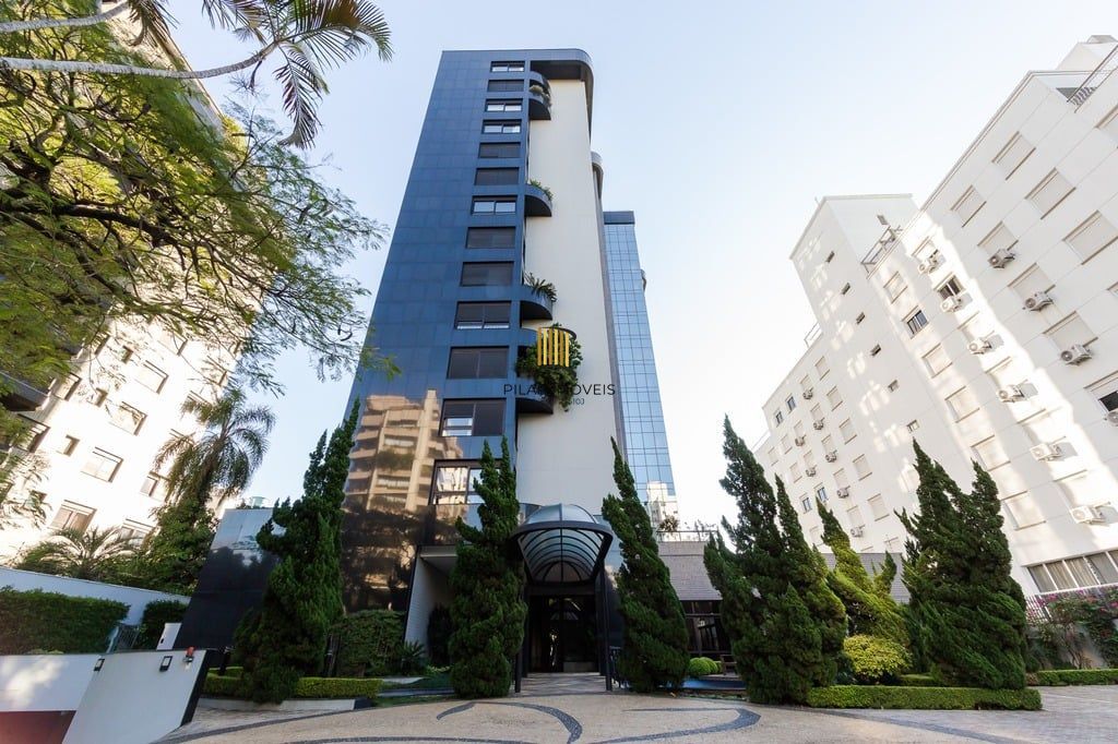 Apartamento 4 dormitórios no bairro Bela Vista