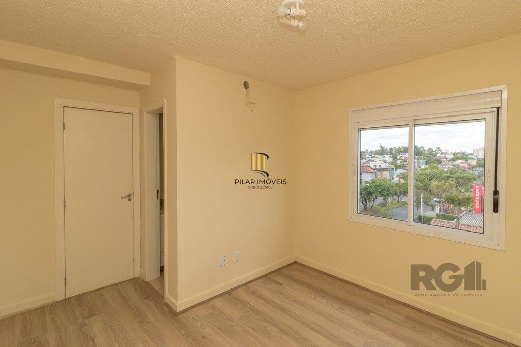 Apartamento 2 dormitórios no bairro Jardim Sabará