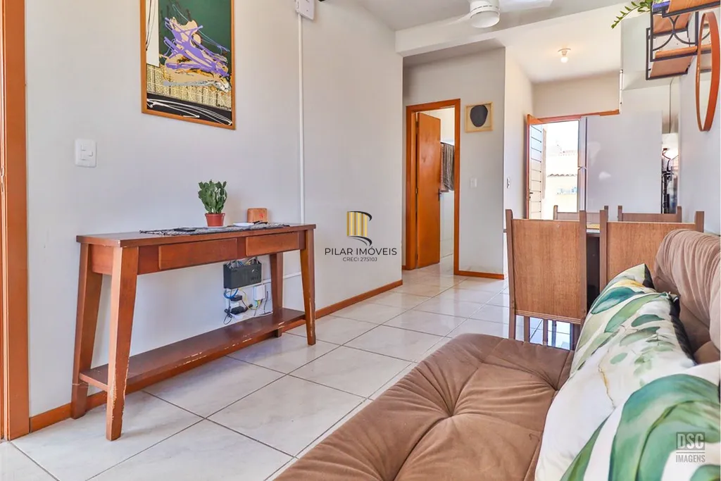 Casa 2 dormitórios no bairro Restinga